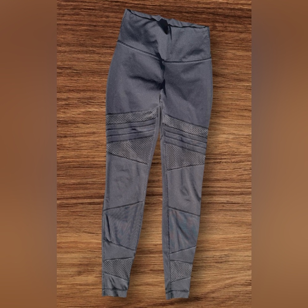 Lululemon Tights Black Mesh Size 6